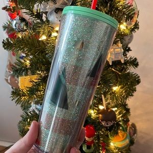 Starbucks Christmas Tree Tumbler Venti Cup 24 oz NWT